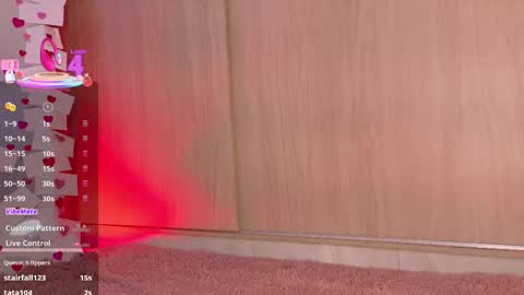 Snapshot of camilaandrade_ chatting on March 4, 3:51 pm Cami online show from March 4, 3:51 pm