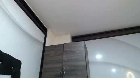 Camila online show from November 1, 12:56 am