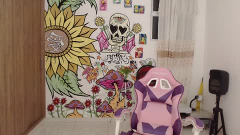 Snapshot of camilacarter chatting on December 31, 4:49 am camilacarter online show from December 31, 4:49 am