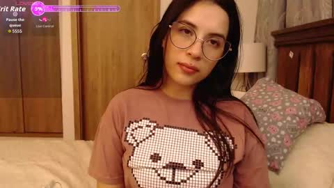 Snapshot of camilacarter chatting on October 24, 2:52 am camilacarter online show from October 24, 2:52 am