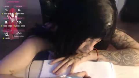 kira online show from June 19, 12:59 am