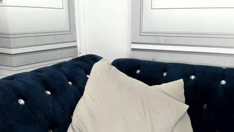 Camila  online show from December 19, 9:29 am