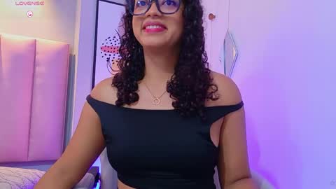 Camila online show from April 11, 12:20 pm