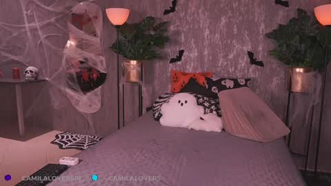    online show from October 19, 2:23 am