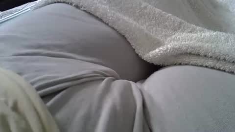 flash 50 tokens BIG CLIT  tits pussy. masturbation big clit 150 tokens fingers inside pussy 1000 tk  pump big clit 300 tk online show from January 15, 3:49 pm