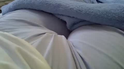 flash 50 tokens BIG CLIT  tits pussy. masturbation big clit 150 tokens fingers inside pussy 1000 tk  pump big clit 300 tk online show from February 25, 4:27 pm