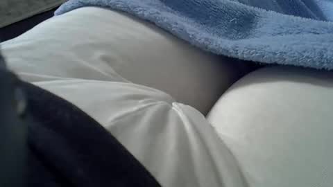 flash 50 tokens BIG CLIT  tits pussy. masturbation big clit 150 tokens fingers inside pussy 1000 tk  pump big clit 300 tk online show from April 20, 5:16 pm