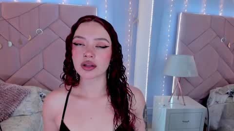 Snapshot of camilarivers chatting on January 23, 12:19 pm Camila  online show from January 23, 12:19 pm