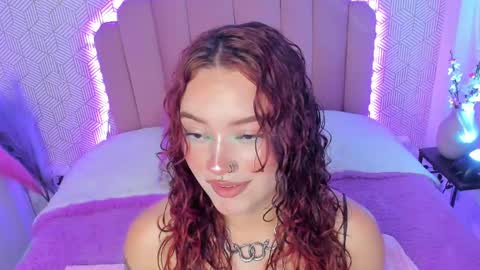 Snapshot of camilarivers chatting on February 12, 12:01 pm Camila  online show from February 12, 12:01 pm