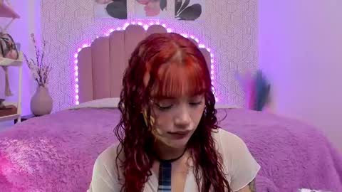 Snapshot of camilarivers chatting on March 11, 12:06 pm Camila  online show from March 11, 12:06 pm