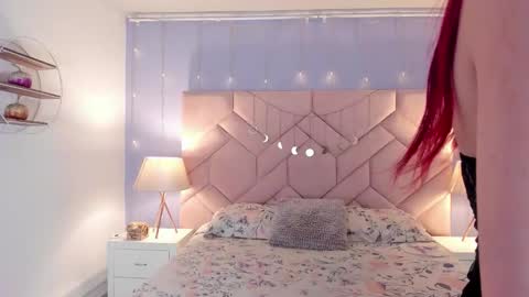 Snapshot of camilarivers chatting on September 13, 4:29 pm Camila  online show from September 13, 4:29 pm