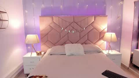 Snapshot of camilarivers chatting on September 20, 3:57 pm Camila  online show from September 20, 3:57 pm