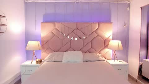 Snapshot of camilarivers chatting on September 21, 2:40 pm Camila  online show from September 21, 2:40 pm