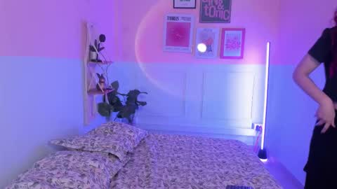 Snapshot of camilarivers chatting on September 28, 3:39 pm Camila  online show from September 28, 3:39 pm