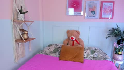 Camila  online show from April 8, 4:23 am