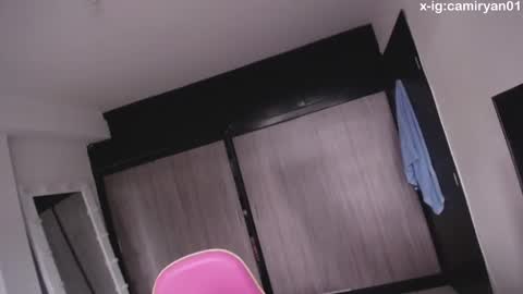 X IGcamiryan01 online show from March 5, 8:42 pm