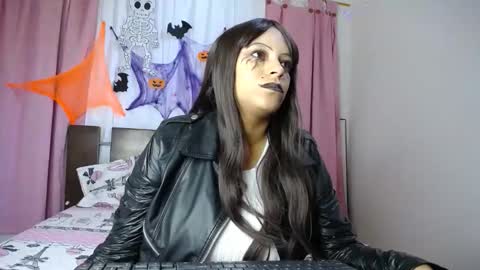 camilasex0 online show from November 1, 6:32 pm