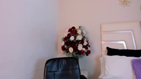 Camila online show from January 14, 8:15 pm