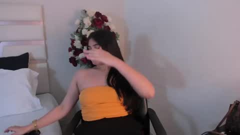 Camila online show from January 25, 8:31 pm