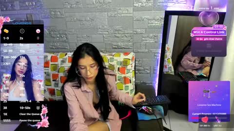 CamilaVill online show from December 4, 10:13 am