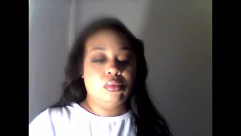 camiliaskye online show from December 2, 6:08 am