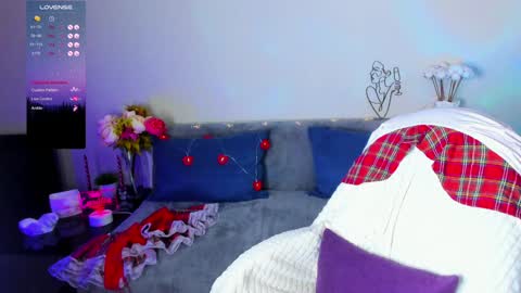 Snapshot of camilla__1one chatting on January 21, 8:08 am camilla__1one online show from January 21, 8:08 am