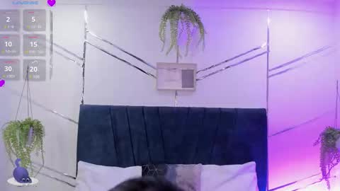 Snapshot of camilla_miller01 chatting on September 17, 8:10 pm camilla_miller01 online show from September 17, 8:10 pm