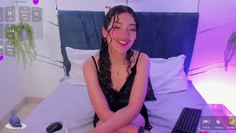 Snapshot of camilla_miller01 chatting on September 19, 3:34 pm camilla_miller01 online show from September 19, 3:34 pm