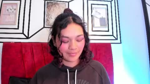 Snapshot of camilla_miller01 chatting on August 4, 12:47 am camilla_miller01 online show from August 4, 12:47 am