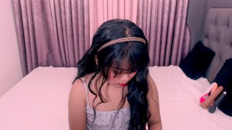 camilla_morena online show from April 10, 1:55 am