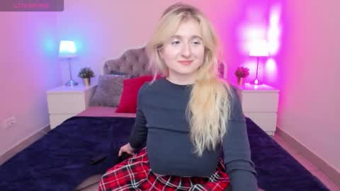 camilladreamer online show from November 27, 4:42 pm