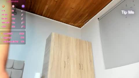 Camille online show from April 21, 1:42 am