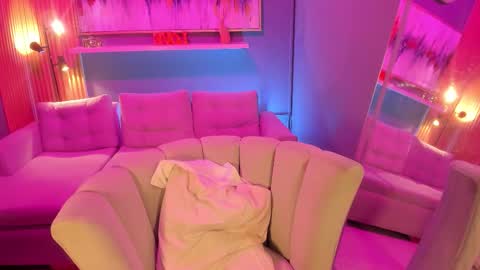 camille_cooper online show from March 4, 3:34 am