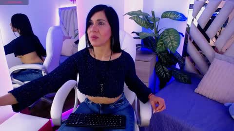 Camille online show from January 19, 11:01 am