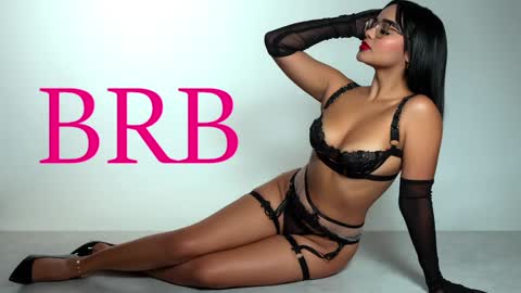 Snapshot of camille_lynn chatting on December 22, 8:05 am Camille Lynn online show from December 22, 8:05 am