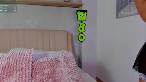 Snapshot of camille_lynn chatting on November 1, 12:45 am Camille Lynn online show from November 1, 12:45 am