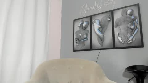 Camillo Virgil online show from October 15, 10:48 am