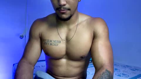 camilo_contre21 online show from January 31, 9:05 pm