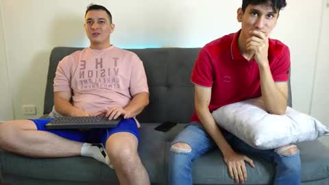 Snapshot of camilo_stark chatting on January 16, 1:58 pm Camilo online show from January 16, 1:58 pm