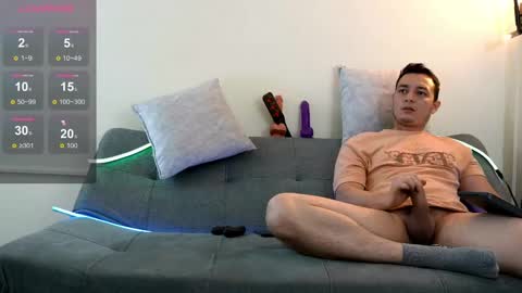 Snapshot of camilo_stark chatting on February 13, 2:31 pm Camilo online show from February 13, 2:31 pm