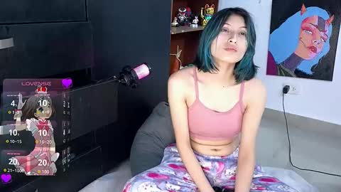 Cami  online show from February 8, 2:15 am