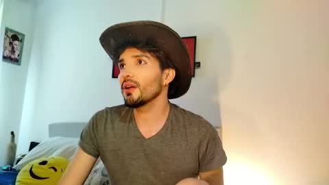 camilo online show from December 1, 8:03 pm