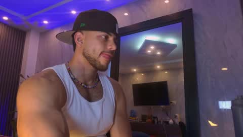 Snapshot of camilowatson chatting on June 7, 2:27 am Camilo Watson online show from June 7, 2:27 am