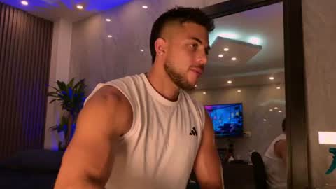 Camilo Watson online show from July 2, 1:27 am