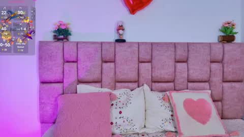 Snapshot of camiluxe chatting on October 18, 1:01 pm camiluxe online show from October 18, 1:01 pm