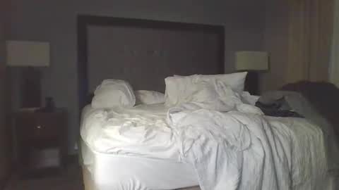 cammyman6900 online show from November 4, 10:42 pm