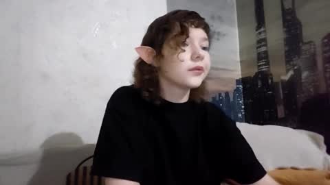 Snapshot of cammyrose_ chatting on November 1, 7:27 pm cammyrose_ online show from November 1, 7:27 pm