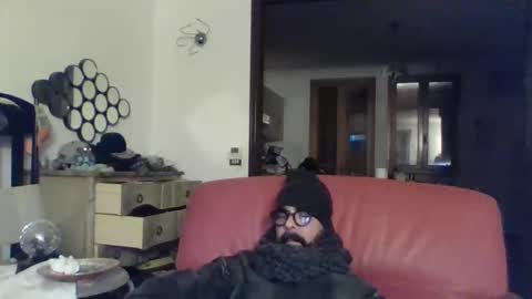 Snapshot of camomilla72 chatting on October 26, 2:45 pm Cristian online show from October 26, 2:45 pm
