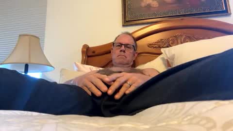 james online show from December 1, 10:04 pm