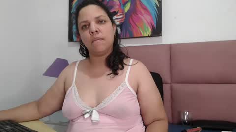 camturbery online show from December 30, 5:44 pm